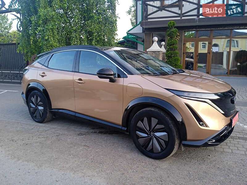 Внедорожник / Кроссовер Nissan Ariya 2023 в Черновцах