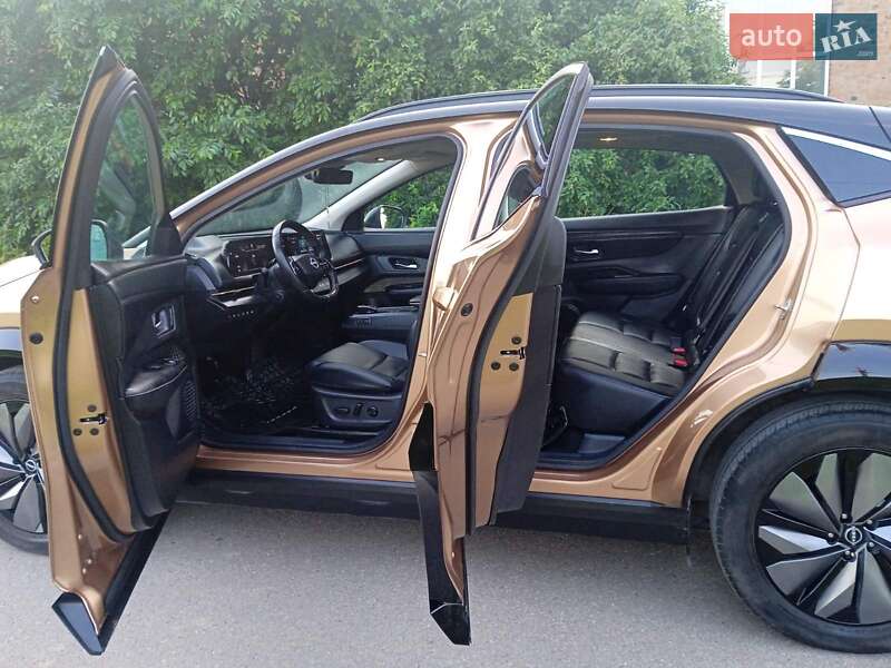 Внедорожник / Кроссовер Nissan Ariya 2023 в Черновцах