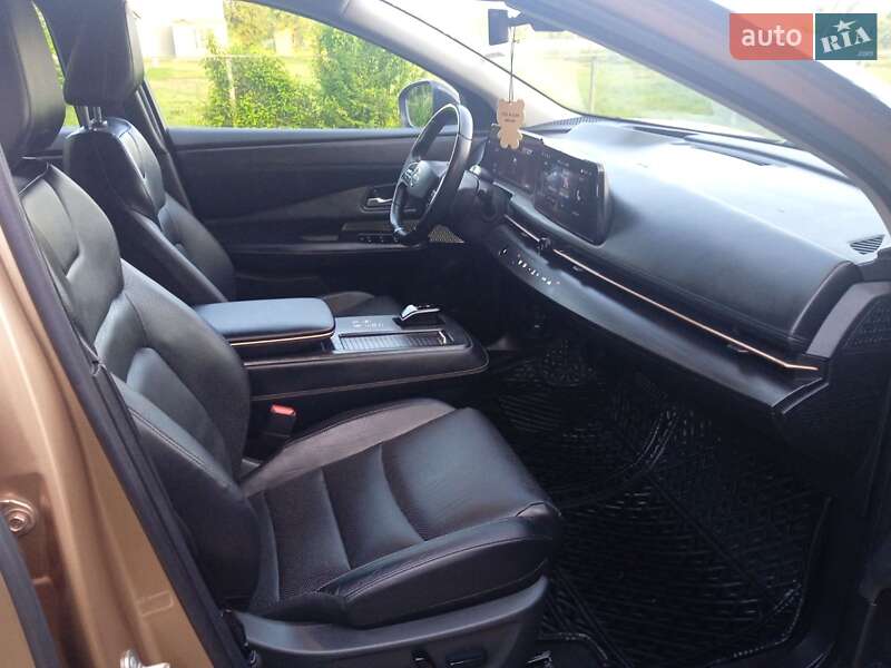 Внедорожник / Кроссовер Nissan Ariya 2023 в Черновцах