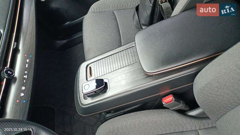 Позашляховик / Кросовер Nissan Ariya 2023 в Чубинське