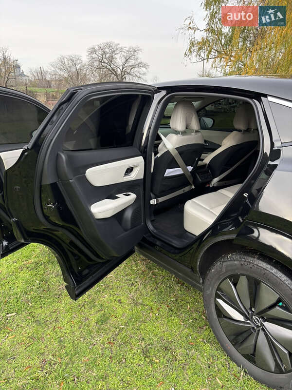 Внедорожник / Кроссовер Nissan Ariya 2022 в Белгороде-Днестровском