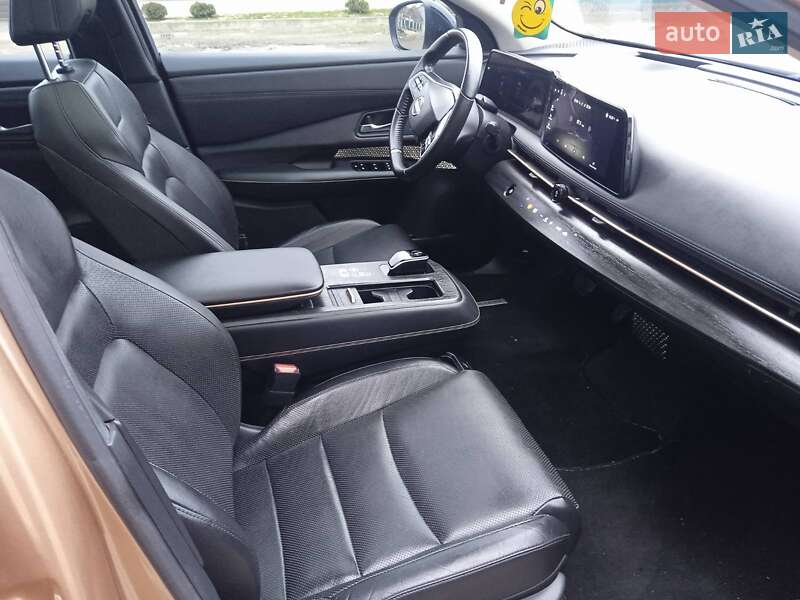 Позашляховик / Кросовер Nissan Ariya 2022 в Чернівцях