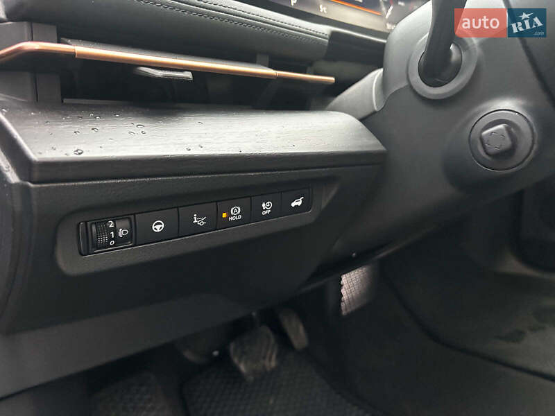 Внедорожник / Кроссовер Nissan Ariya 2022 в Запорожье