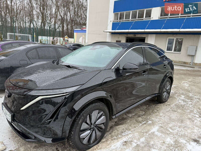 Nissan Ariya 2023