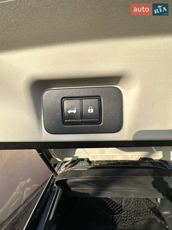 Внедорожник / Кроссовер Nissan Ariya 2022 в Остроге