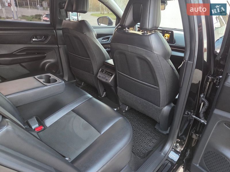 Внедорожник / Кроссовер Nissan Ariya 2024 в Харькове