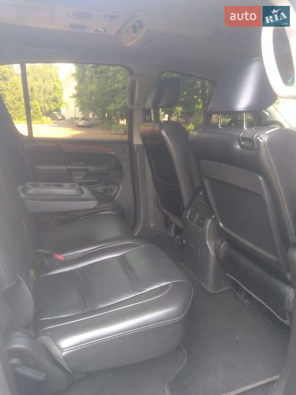 Позашляховик / Кросовер Nissan Armada 2008 в Чернігові