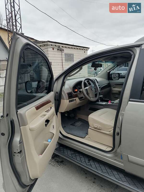 Позашляховик / Кросовер Nissan Armada 2007 в Києві