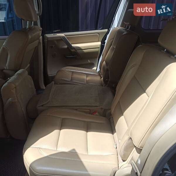 Позашляховик / Кросовер Nissan Armada 2006 в Харкові