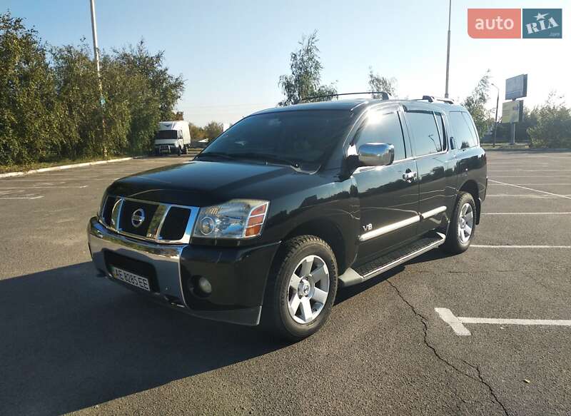Внедорожник / Кроссовер Nissan Armada 2006 в Запорожье