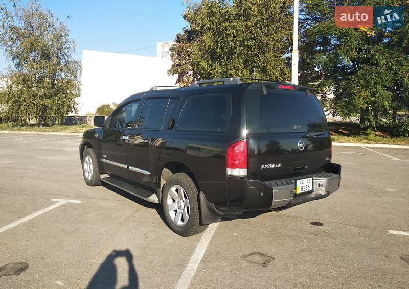 Внедорожник / Кроссовер Nissan Armada 2006 в Запорожье