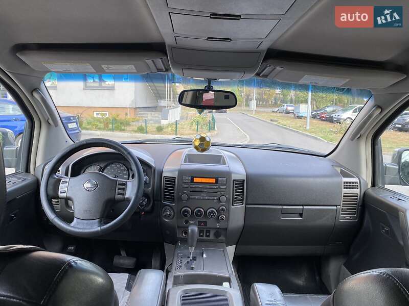 Внедорожник / Кроссовер Nissan Armada 2004 в Киеве