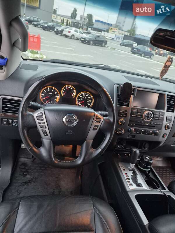 Внедорожник / Кроссовер Nissan Armada 2014 в Киеве