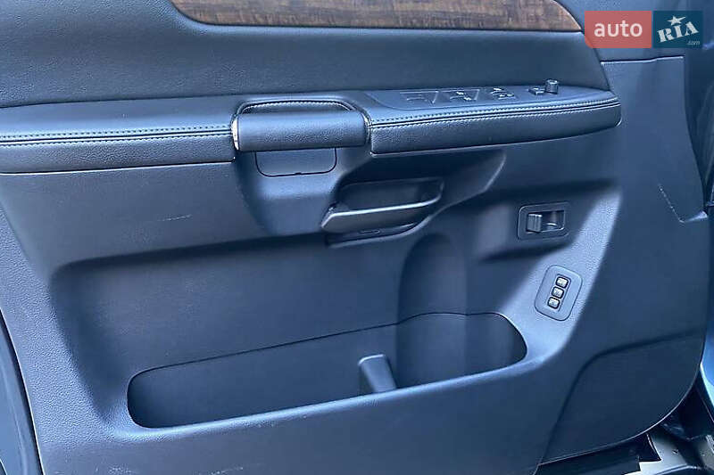 Внедорожник / Кроссовер Nissan Armada 2013 в Киеве фото 14 Внедорожник / Кроссовер Nissan Armada 2013 в Киеве