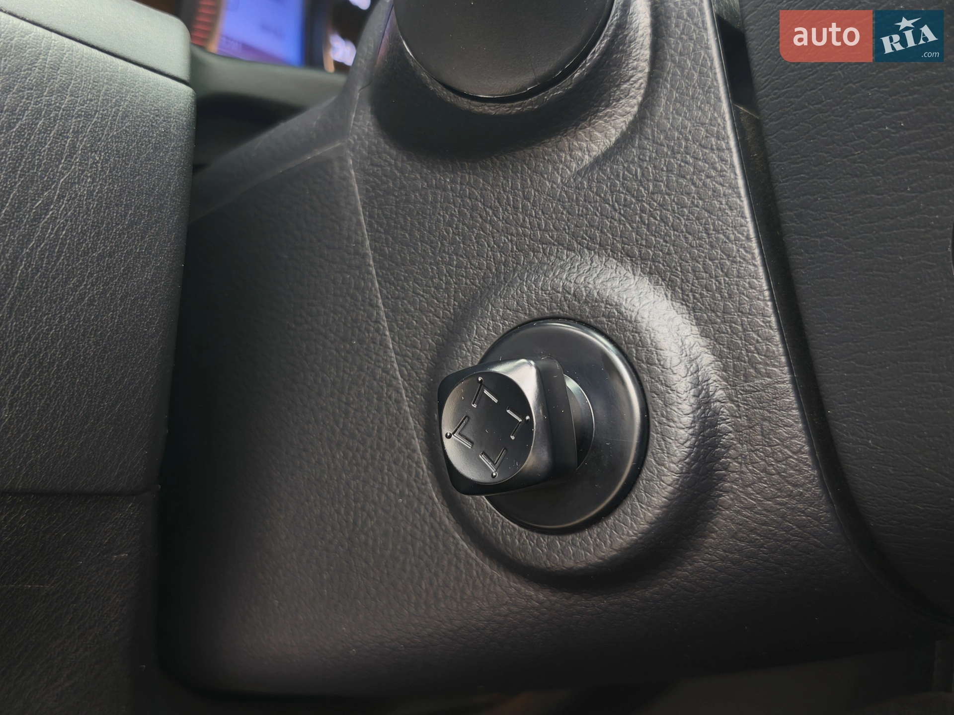 2016 Nissan Armada - мініатюра 19