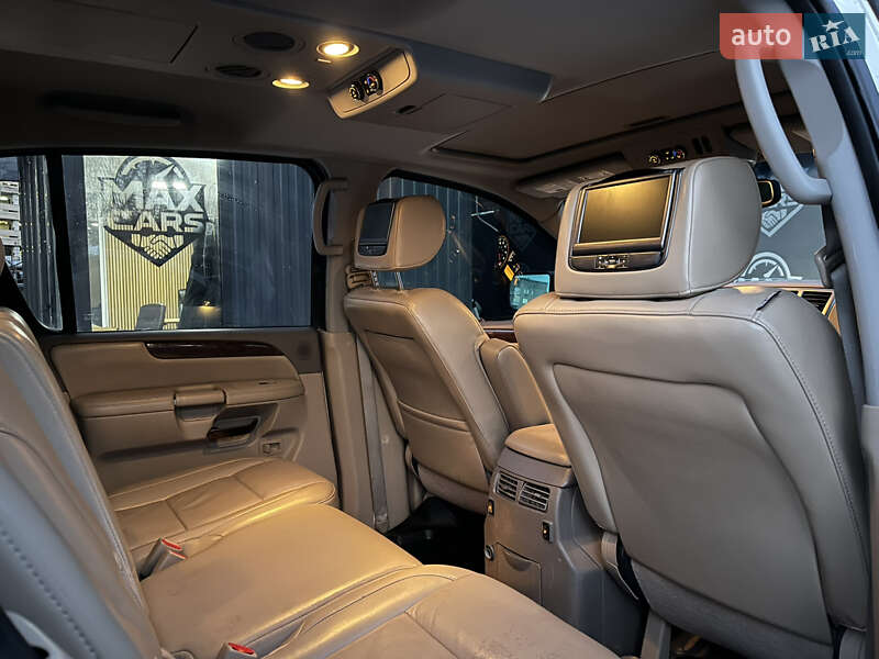 Внедорожник / Кроссовер Nissan Armada 2013 в Киеве фото 8 Внедорожник / Кроссовер Nissan Armada 2013 в Киеве