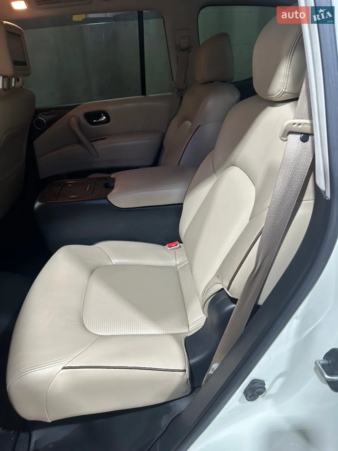 2017 Nissan Armada - мініатюра 12