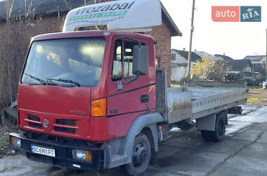 Вантажний фургон Nissan Atleon 2004 в Бурштині