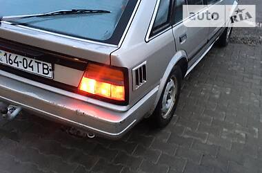Хетчбек Nissan Bluebird 1989 в 