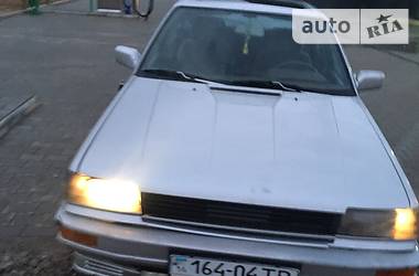 Хетчбек Nissan Bluebird 1989 в 