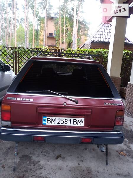 Універсал Nissan Bluebird 1985 в Києві