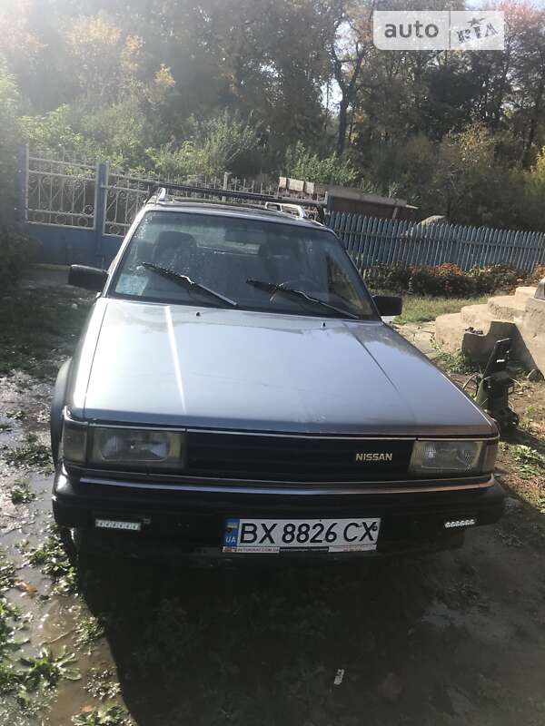 Универсал Nissan Bluebird 1989 в Черновцах