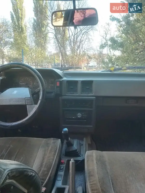 Nissan Bluebird 1987