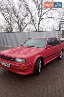 Седан Nissan Bluebird 1987 в Олександрії