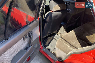 Седан Nissan Bluebird 1988 в 