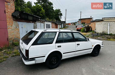Універсал Nissan Bluebird 1990 в 