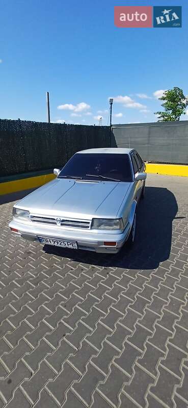 Nissan Bluebird 1988