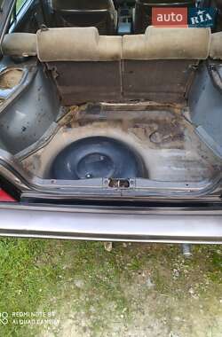 Седан Nissan Bluebird 1989 в Герце