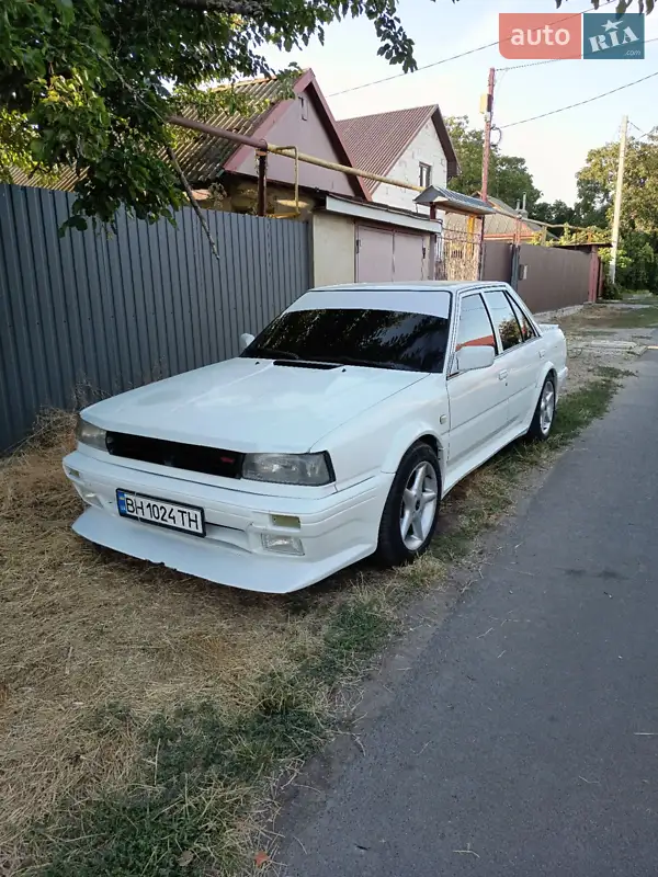 Nissan Bluebird 1989