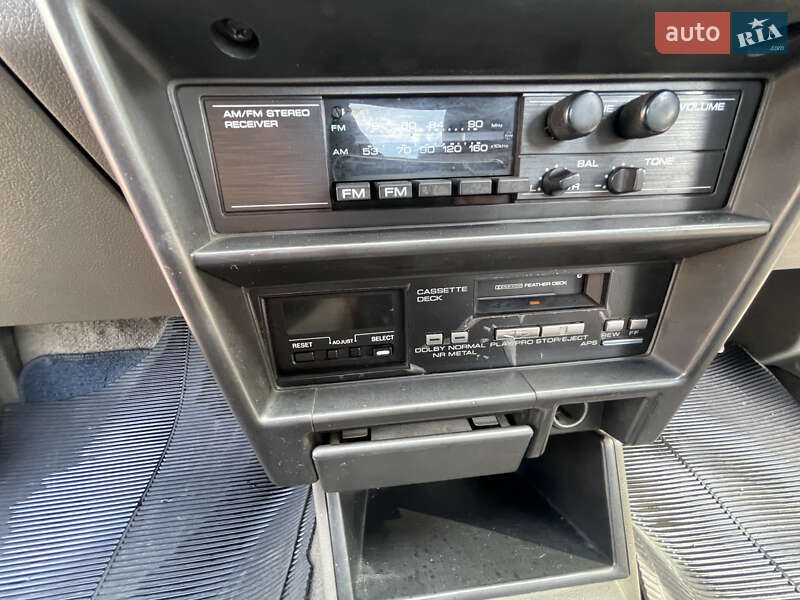 Седан Nissan Bluebird 1984 в Одессе