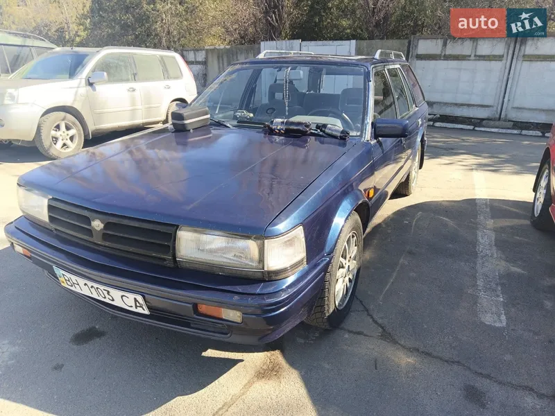 Nissan Bluebird 1989