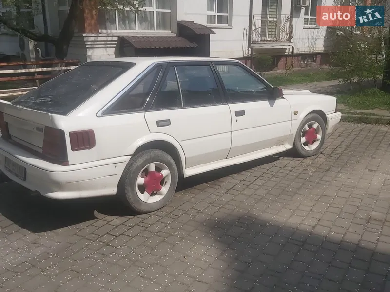 Nissan Bluebird 1987
