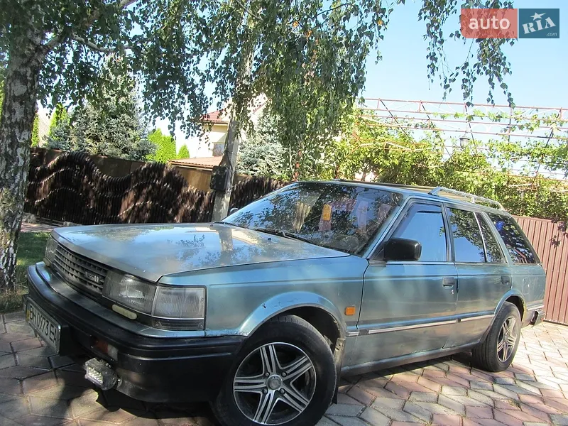 Nissan Bluebird 1987