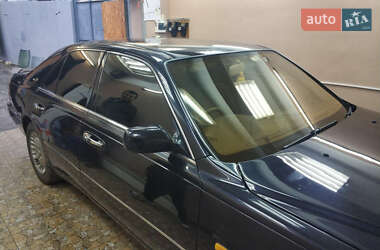 Седан Nissan Cima 1998 в 