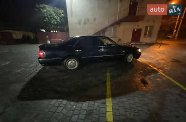 Седан Nissan Cima 1998 в 