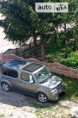 Минивэн Nissan Cube 2010 в Ровно