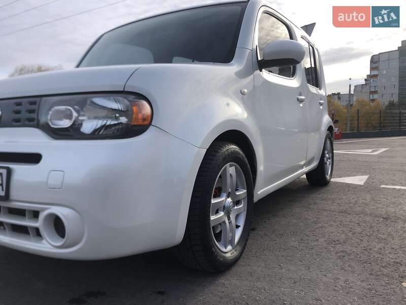 Минивэн Nissan Cube 2011 в Киеве