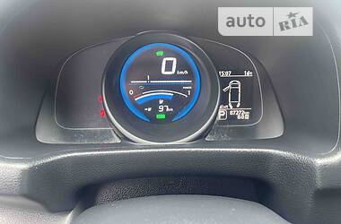 Грузовой фургон Nissan e-NV200 2014 в 