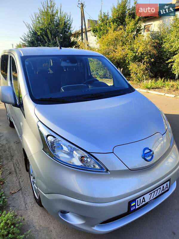Минивэн Nissan e-NV200 2016 в Житомире