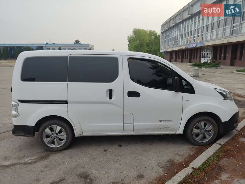 Мінівен Nissan e-NV200 2018 в Кропивницькому фото 6 Мінівен Nissan e-NV200 2018 в Кропивницькому