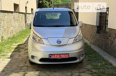 Минивэн Nissan e-NV200 2018 в Тячеве