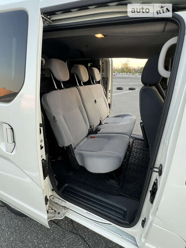 Минивэн Nissan e-NV200 2015 в Киеве