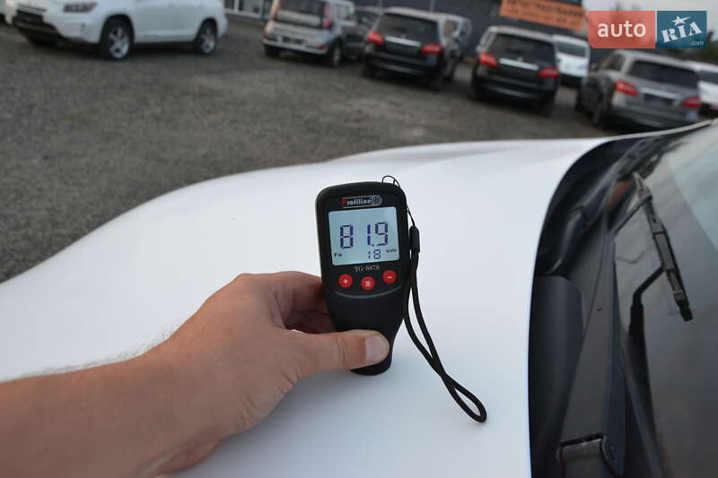 Вантажний фургон Nissan e-NV200 2015 в Луцьку