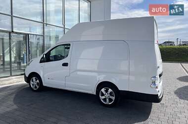 Вантажний фургон Nissan e-NV200 2018 в Львові