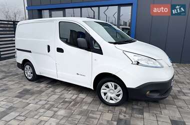 Вантажний фургон Nissan e-NV200 2019 в Рівному