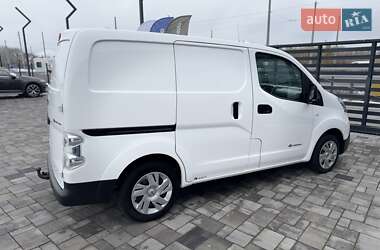 Вантажний фургон Nissan e-NV200 2019 в Рівному